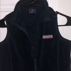 Vineyard vines fleece vest